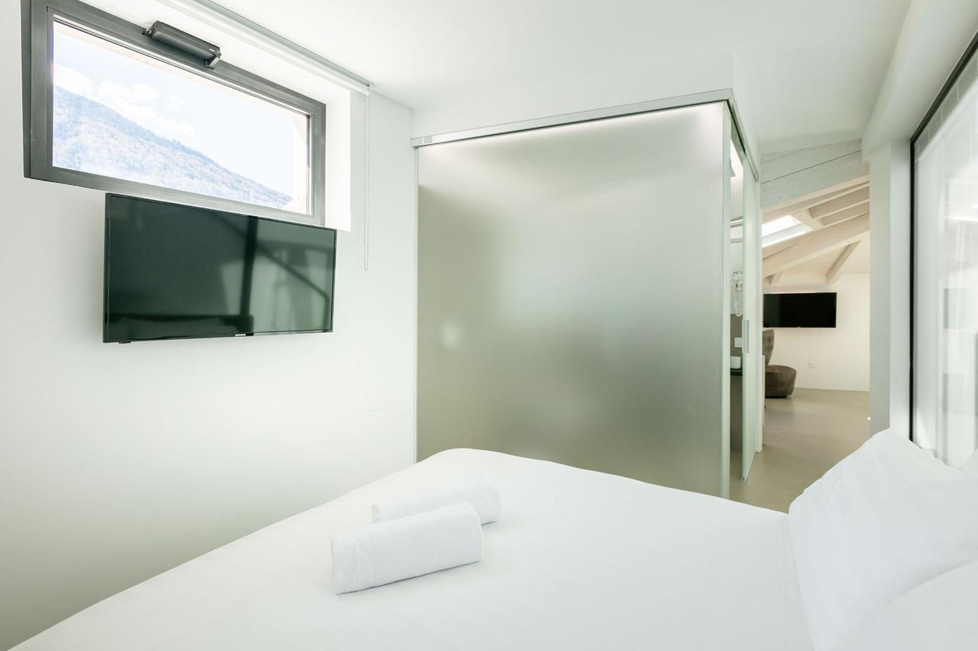 Domus Cavour Rooms&Suites Тирано Номер фото