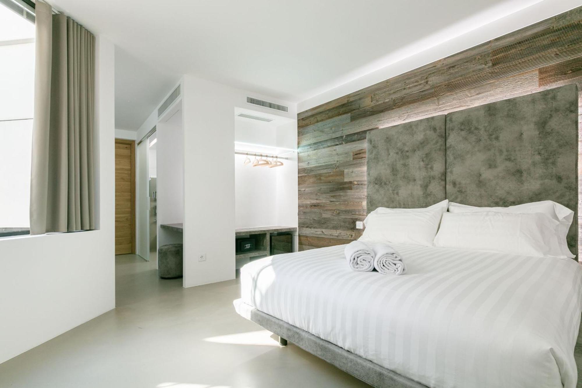 Domus Cavour Rooms&Suites Тирано Номер фото