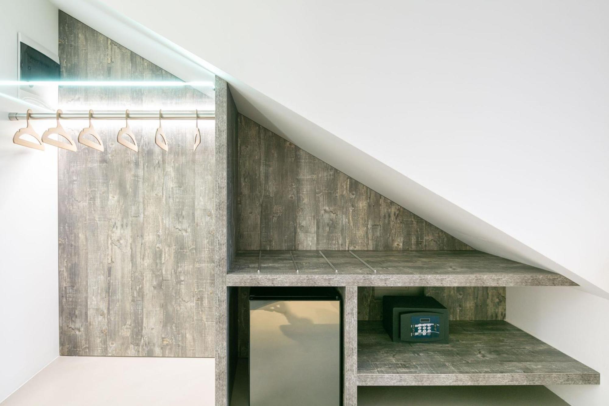 Domus Cavour Rooms&Suites Тирано Номер фото